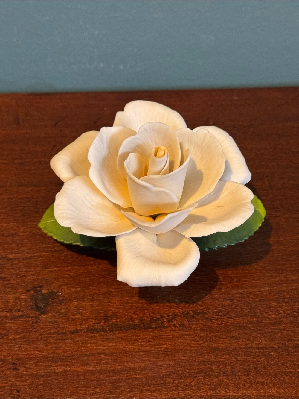 NAPOLEON ITALY Authentic White Porcelain Hand Sculpted Rose Flower Capodimonte